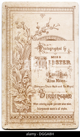 Elaborate design on reverse of Carte de Visite circa 1898 by Victorian photographer Miss Webster of Birmingham Stock Photo