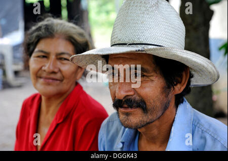 Couple, 58 and 59, La Sabaneta, Departamento Masaya, Nicaragua Stock Photo