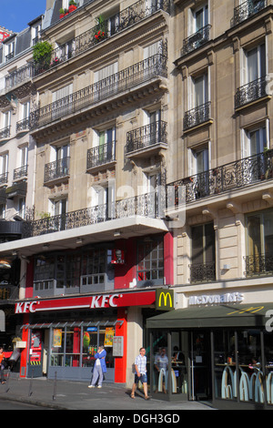 Paris France,8th 9th 17th 18th arrondissement,Place de Clichy,KFC,McDonald's,burgers,hamburgers,fast food,restaurant restaurants dining cafe cafes,cui Stock Photo