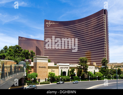 The Encore and Wynn hotels and casinos from Spring Mountain Road, Las Vegas, Nevada, USA Stock Photo