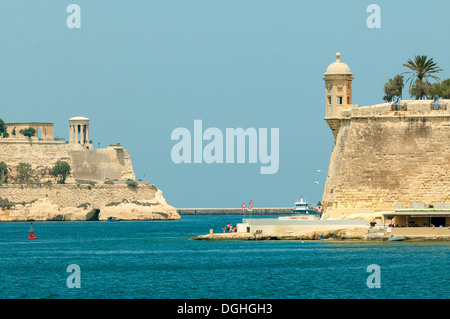 Entrance to Grand Harbour, Malta Stock Photo