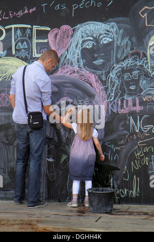 Paris France,Seine River,La Rive Gauche,Left Bank,Berges de Seine,teen teens teenager teenagers girl girls,youngster,female kids children friends,draw Stock Photo