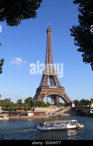 Paris France,Seine River,Pont d'Iéna,Jena Bridge,Eiffel Tower,Bateau Mouche,cruise boat,Left Bank view,France130819175 Stock Photo