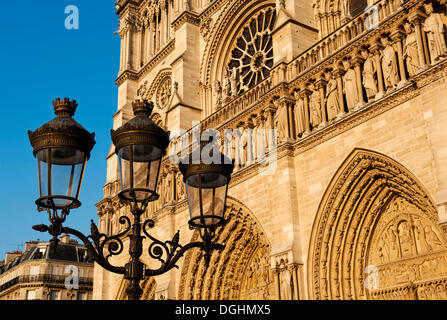 West facade or main facade of Notre Dame cathedral, Paris, Ile de France region, France, Europe Stock Photo
