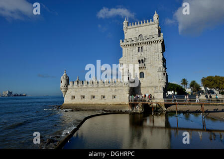 Torre de Belém tower, built in 1520 by Manuel I, UNESCO World Heritage Site on the banks of the Tagus River, Belém, Lisbon Stock Photo
