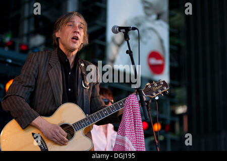 Peter Sarach, singer and frontman of the German band Cowboys on Dope performing live at the Blue Balls Festival, Plaza in front Stock Photo