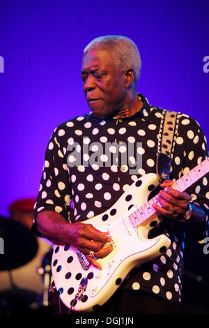 US-American blues musician Buddy Guy live at the Blue Balls Festival, Luzernersaal hall of the KKL in Lucerne, Switzerland Stock Photo