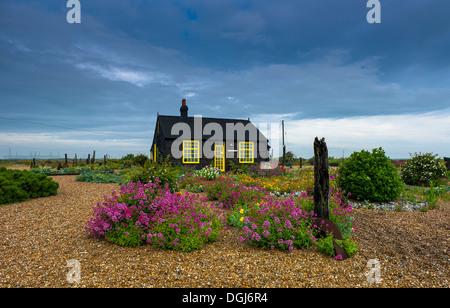 The cottage of the late Derek Jarman on Dungeness beach. Stock Photo