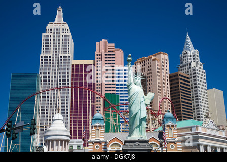 Replica of the Chrysler building in Las Vegas Stock Photo - Alamy