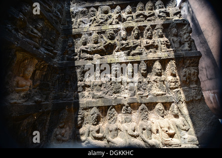 angkor wat tomb light aspara art Stock Photo