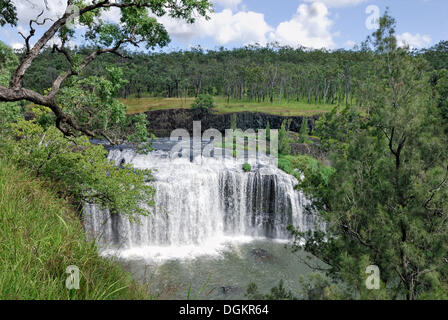 Millstream Falls, Ravenshoe, Highway 1, Queensland, Australia Stock Photo