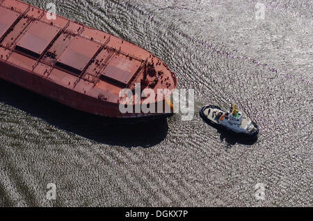 Aerial view, tug with the boat 'Saar N' in tow, Hamburg, Hamburg, Germany Stock Photo