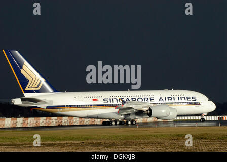 Airbus A380 for 'Singapore Airlines' on the factory airfield of Finkenwerder, Hamburg-Finkenwerder, Hamburg, Hamburg, Germany