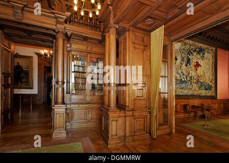 Library with wood paneling, Villa Huegel, former home of the Krupp family, Essen-Baldeney, North Rhine-Westphalia Stock Photo