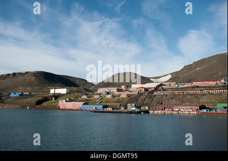 Russian mining settlement of Barentsburg, Isfjorden, Spitsbergen, Svalbard, Norway, Europe Stock Photo