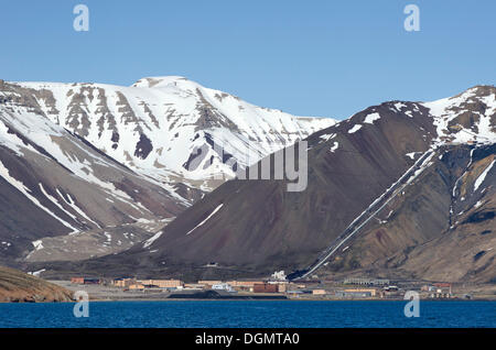 Abandoned Russian mining town of Pyramiden with the entrance to a coal mine, Billefjorden, Isfjorden, Pyramiden Stock Photo