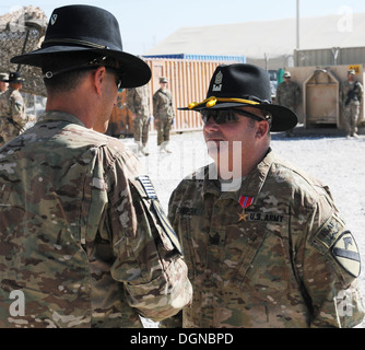 PARWAN PROVINCE, Afghanistan – U.S. Army Command Sgt. Maj. Philip Chepenik, then command sergeant major of 2nd “Spartan” Brigade Stock Photo