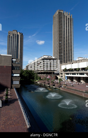 Defoe House, Barbican Centre, London. Detail of the Brutalist ...