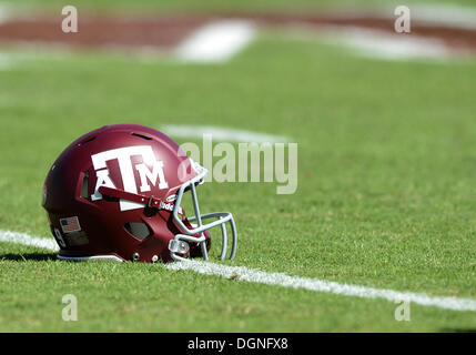 College Station, TX, USA. 26th Oct, 2013. Texas A&M punter kicker Josh Lambo  #49 warms up before NCAA football game kickoff at Kyle Field in College  Station, TX. © csm/Alamy Live News