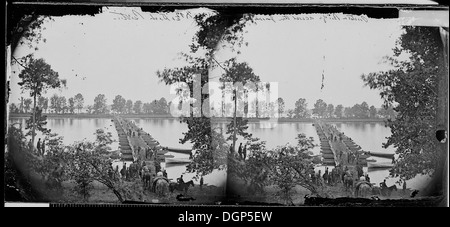 Pontoon bridge, Deep Bottom, James River, Va 529626 Stock Photo