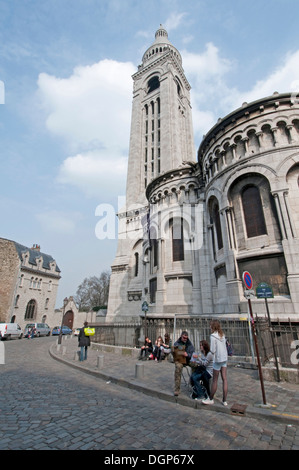 Sacre Coeur basilica in Montmartre,  Paris, France Stock Photo