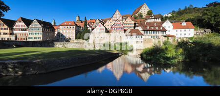 Half-timbered houses on the banks of the Kocher river, Schwaebisch Hall, Hohenlohe, Baden-Wuerttemberg Stock Photo