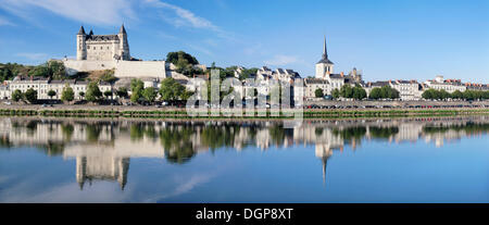 City view with castle and church of Saint Pierre, Saumur, Department Maine-et-Loire, Region Pays de la Loire, France, Europe Stock Photo