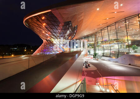 BMW Welt, a multi-functional customer experience and exhibition facility of the BMW AG, on Mittlerer Ring motorway Stock Photo