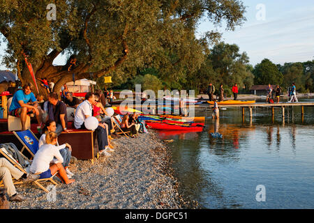 Shore of Ammersee Lake, on the edge of the night market, Herrsching am Ammersee, Fuenfseenland region, Upper Bavaria, Bavaria Stock Photo