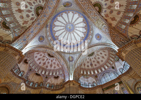 Main dome of the Blue Mosque, Sultan Ahmed Mosque or Sultanahmet Camii, Istanbul, european side, Turkey, Europe Stock Photo