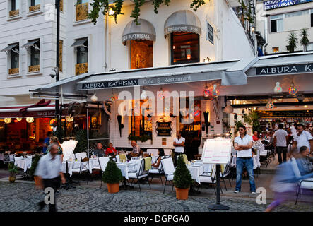 street with restaurants in sultanahmet istanbul marmara region turkey stock photo alamy