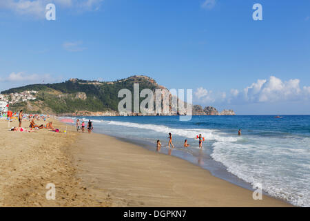 Cleopatra Beach and Castle Hill, Kleopatra-Strand, Alanya, Turkish Riviera, Province of Antalya, Mediterranean Region, Turkey Stock Photo