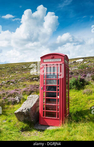 British telephone box in the Scottish Highlands, Northern Highlands, Highlands, Sutherland County, Highland, Scotland Stock Photo