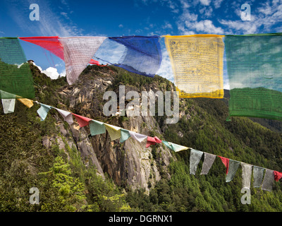 Bhutan, Paro valley, prayer flags at Taktsang Lhakang (Tiger's Nest) monastery viewpoint Stock Photo