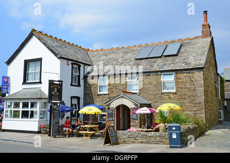 King Arthur's Arms Inn, Fore Street, Tintagel, Cornwall, England, United Kingdom Stock Photo