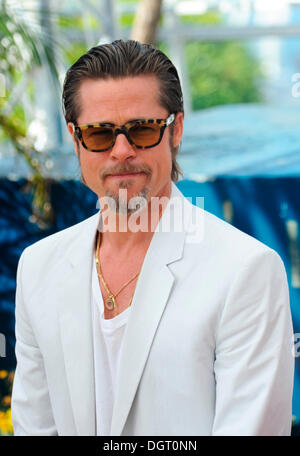 Brad Pitt during the photo session for The Tree of Life, 64th International Film Festival in Cannes, France, Europe Stock Photo