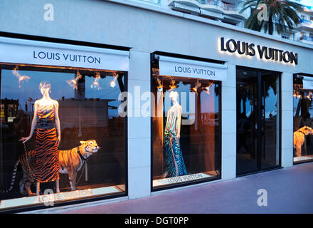 Cannes Paca Frankrike 2022 Louis Vuitton Logo Skylt Butik Gata