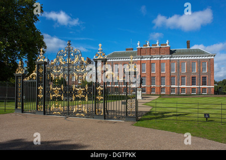 Kensington Palace and Kensington Palace Gates, London Stock Photo