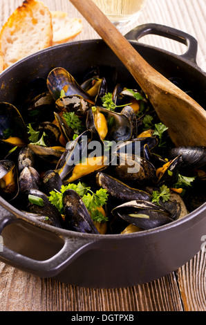 Steam cooked mussels Stock Photo - Alamy