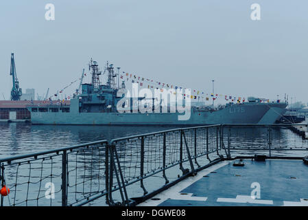 Thessaloniki, Greece. 26th Oct, 2013. A Jason Class tank landing ship of the Hellenic Navy docked in Thessaloniki. Hellenic navy warships arrived in Thessaloniki port in order to take part in the festivities for the greek national anniversary about the greco-italian war in 1940. Credit:  Giannis Papanikos/Alamy Live News Stock Photo