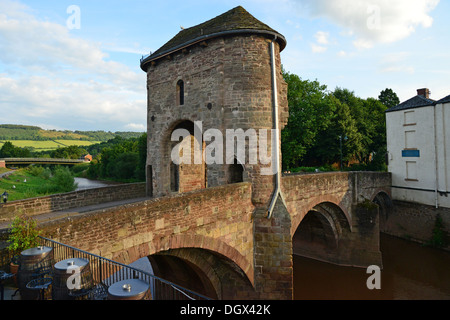 Medieval 13th-century Monnow Bridge, Monmouth, Monmouthshire, Wales (Cymru), United Kingdom Stock Photo