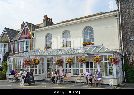 Old Customs House Restaurant, South Quay, Padstow, Cornwall, England, United Kingdom Stock Photo