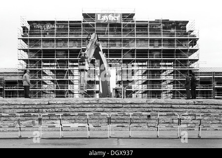 The start of the demolition of the Berlin Wall at the Brandenburg Gate, Berlin Stock Photo