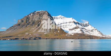 Alkehornet, Spitsbergen West coast, Svalbard archipelago, Norway Stock Photo