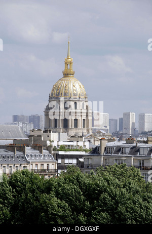 Dôme des Invalides, Invalides Dome from Palais de Tokyo, Paris, Ile de France, France, Europe Stock Photo