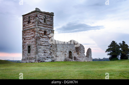 Dusk at the ruins of Knowlton Church which sits in the center of an ancient Neolithic henge Stock Photo