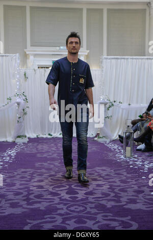 London, UK. 27th October 2013. Maze Couture during the Mahogany Bridal Show 2013 at The Grand Connaught Rooms in London. Credit: Elsie Kibue / Alamy Live News Stock Photo