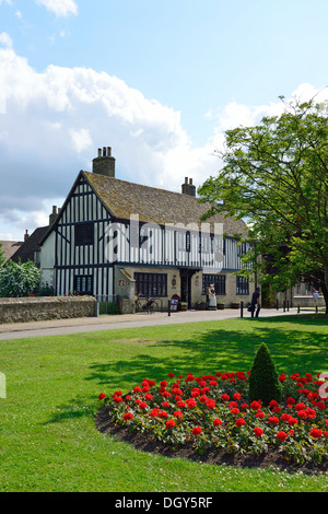 Oliver Cromwell's House (Tourist Information Centre), Church Lane, Ely, Cambridgeshire, England, United Kingdom