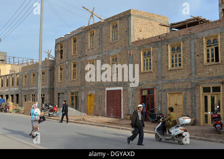 Newly constructed building in the Uighur Muslim Quarter, historic town centre, Kashgar, Seidenstraße, Xinjiang, China Stock Photo