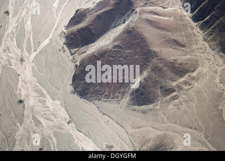 The Astronaut, Nazca Lines, Nasca geoglyphs, UNESCO World Heritage site near Nasca or Nazca, Peru, South America Stock Photo